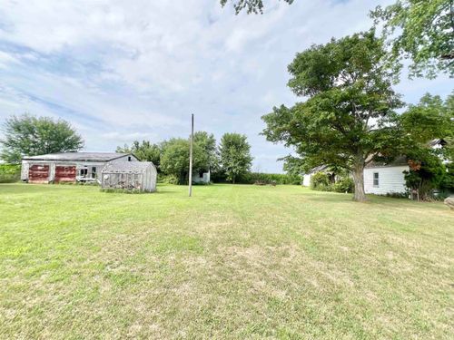 6096 W County Road 900 N, Royal Center, IN, 46978-8935 | Card Image