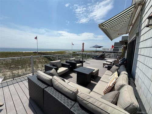 717 Dune Rd, Westhampton Beach, NY, 11978-2948 | Card Image