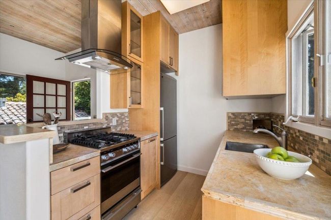 24826 Santa Fe St, House other with 3 bedrooms, 2 bathrooms and 2 parking in Carmel CA | Image 13