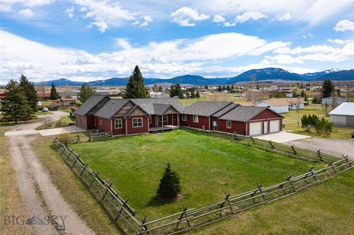 413 Garnet Mountain Way, Gallatin Gateway, MT, 59730-9721 | Card Image