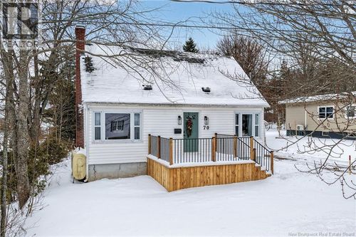 70 Woodlawn Ave, Moncton, NB, E1E2J9 | Card Image