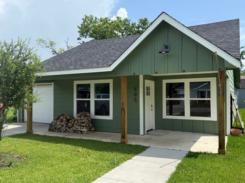 505 Thomas St, Terrell, TX, 75160-3802 | Card Image