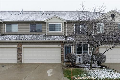 617 Villa Ct, West Des Moines, IA, 50266-8565 | Card Image