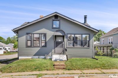 2231 N Division Street, House other with 2 bedrooms, 1 bathrooms and null parking in Davenport IA | Image 2