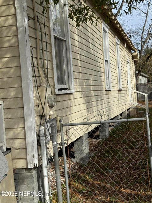 1327 Cleveland St, JACKSONVILLE, FL, 32209-6416 | Card Image