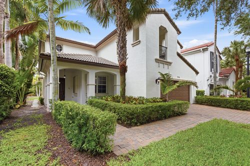 946 Mill Creek Dr, Palm Beach Gardens, FL, 33410-1511 | Card Image