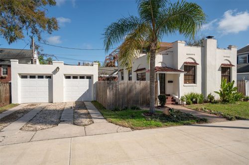 225 Hibiscus Court, Orlando, FL, 32801 | Card Image