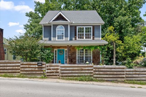 811 Forest Avenue, Chattanooga, TN, 37405 | Card Image