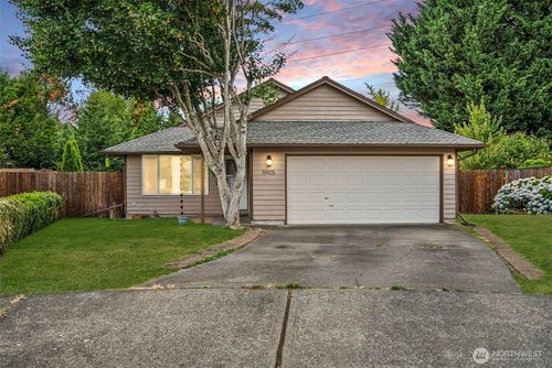 5905 Crimson Ct Se, Lacey, WA, 98513-4105 | Card Image