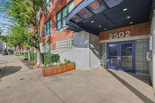 338-2502 Live Oak St, Dallas, TX, 75204-5875 | Card Image