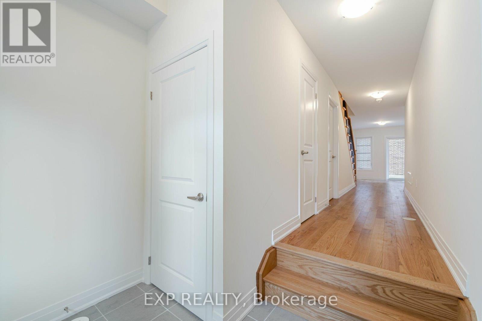 Residential in Mississauga (Streetsville) 4