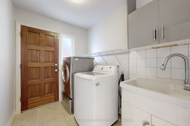 17 Jardine St, House other with 6 bedrooms, 4 bathrooms and 2 parking in Brampton ON | Image 28