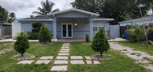1-1430 Ne 175th St, North Miami Beach, FL, 33162-1357 | Card Image