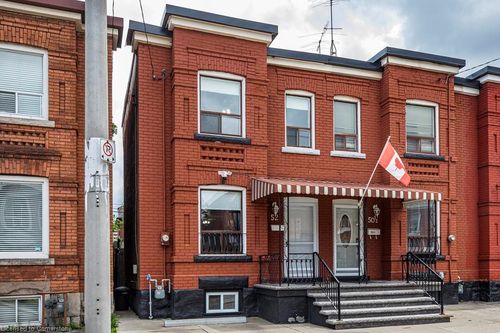 52 Clyde St, Hamilton, ON, L8L5R4 | Card Image
