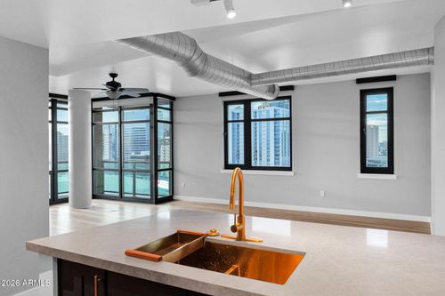 1705-310 S 4th St, Phoenix, AZ, 85004-2515 | Card Image