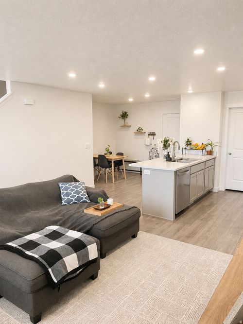 305 E Serenity Ave, Tooele, UT, 84074-3626 | Card Image
