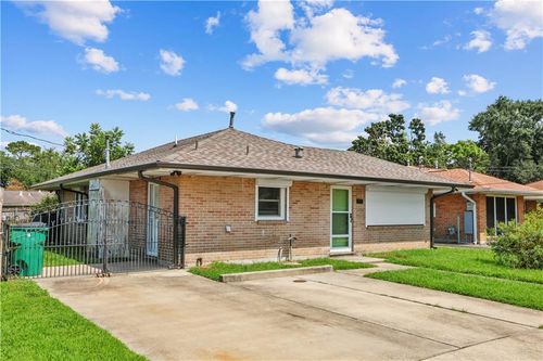 817 Sadie Ave, Metairie, LA, 70003-4851 | Card Image