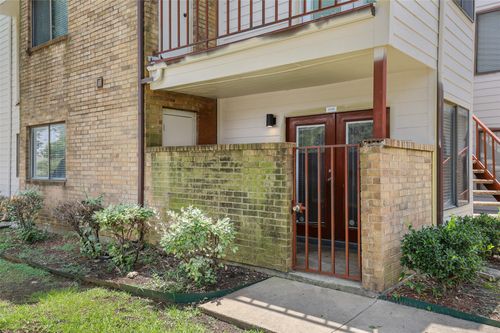 a105-2312 Balsam Dr, Arlington, TX, 76006-5909 | Card Image