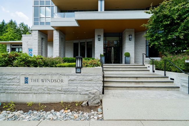 View of property entrance | Image 35