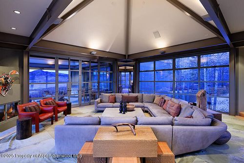 821 Cluny Rd, Aspen, CO, 81611-3028 | Card Image