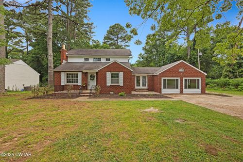 2963 N Highland Ave, Jackson, TN, 38305-3407 | Card Image