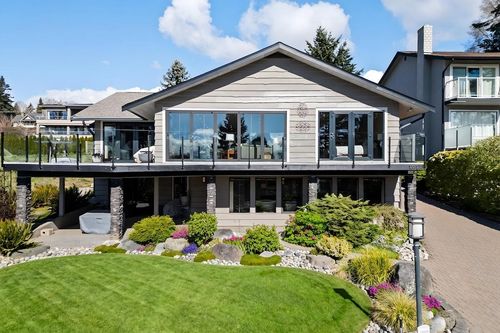 13387 13a Ave, Surrey, BC, V4A5Y3 | Card Image