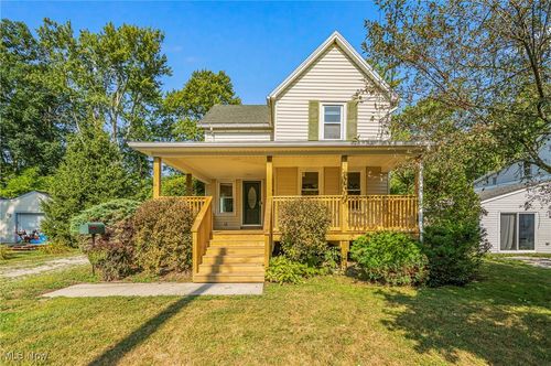 474 1st St, Geneva, OH, 44041-1010 | Card Image