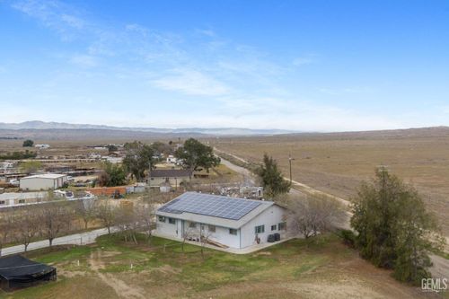 28106 Highway 119, Taft, CA, 93268 | Card Image