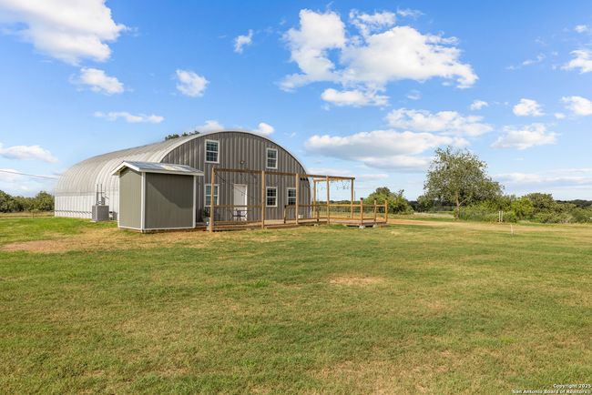3041 Fm 3335, House other with 5 bedrooms, 3 bathrooms and null parking in Stockdale TX | Image 9