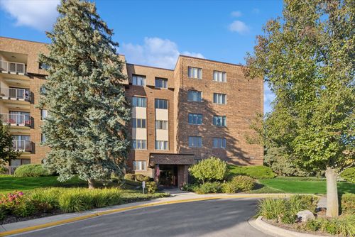 unit-5a-453 Raintree Dr, Glen Ellyn, IL, 60137-6760 | Card Image