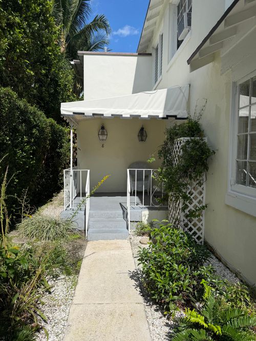 0080-301 Chilean Avenue, Palm Beach, FL, 33480 | Card Image