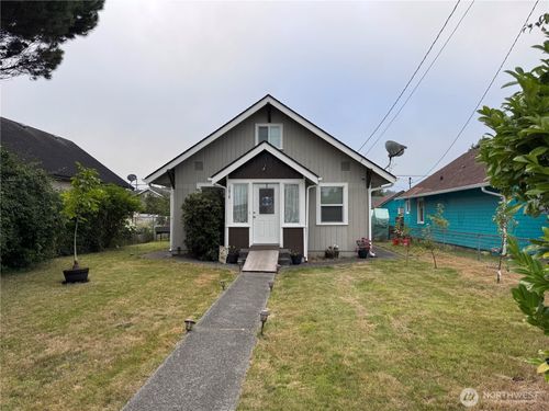 1610 Morgan St, Aberdeen, WA, 98520-5632 | Card Image