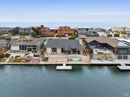 279 Seadrift Road, Stinson Beach, CA, 94970 | Card Image
