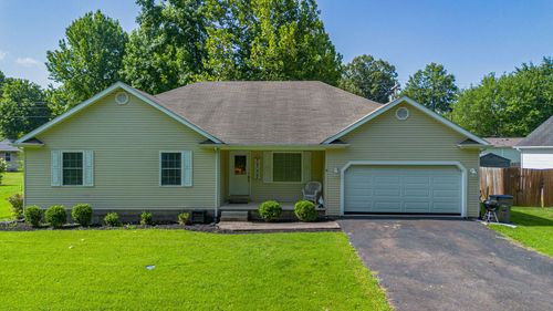 1611 Creekview Dr, Paducah, KY, 42003-9045 | Card Image