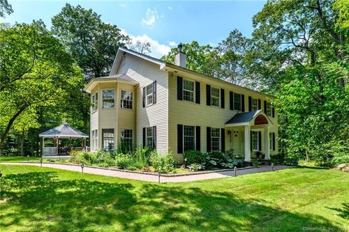49 Spring Hill Ln N, Stamford, CT, 06903-1933 | Card Image