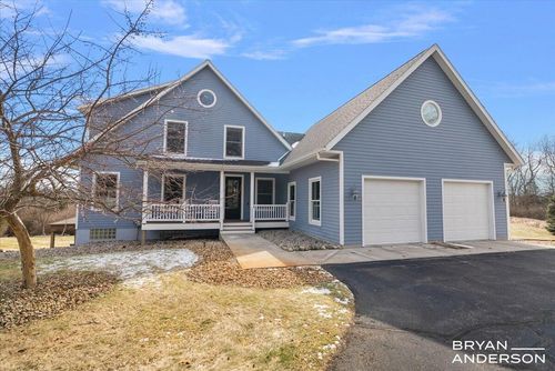 6522 Skyridge Dr, Belmont, MI, 49306-9676 | Card Image