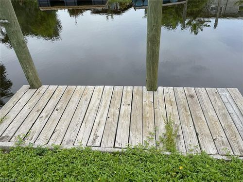 2263 Queen Anne Dr, Fort Myers, FL, 33905-4731 | Card Image