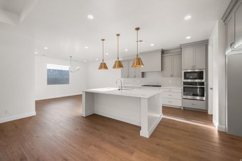 124-1579 N Horizon Pkwy, Washington, UT, 84780-3786 | Card Image