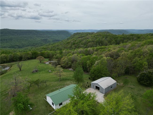 375 Nc 8362, House other with 3 bedrooms, 2 bathrooms and null parking in Jasper AR | Image 4