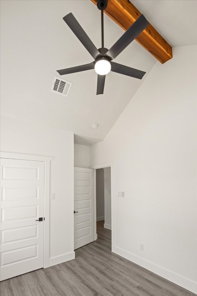 3005 Centaurus Way, House other with 4 bedrooms, 2 bathrooms and null parking in Granbury TX | Image 5