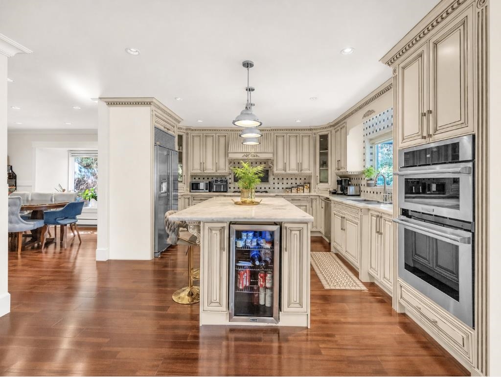 Residential in North Vancouver 5