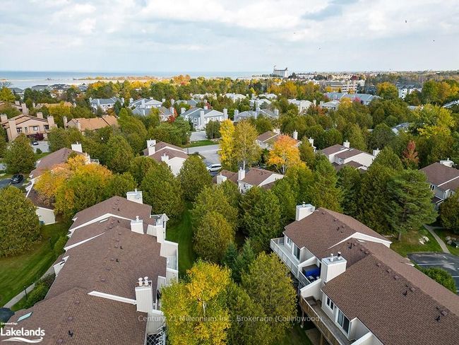 539 Oxbow Cres, Condo with 4 bedrooms, 1 bathrooms and 1 parking in Collingwood ON | Image 35