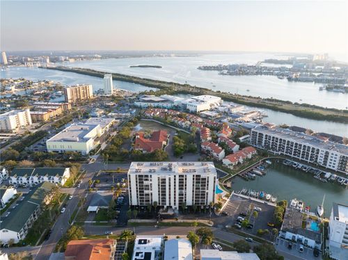 414-255 Dolphin Pt, CLEARWATER BEACH, FL, 33767-2116 | Card Image