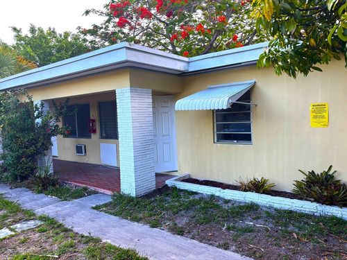 2101 Se 4th Ave, Fort Lauderdale, FL, 33316-3415 | Card Image