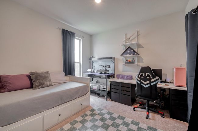 Bedroom with light colored carpet | Image 19