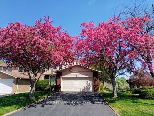46 Flowervale Rd, Thornhill, ON, L3T4J4 | Card Image