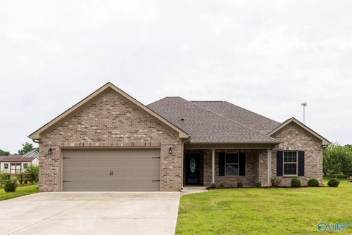 28600 Reyer Rd, Ardmore, AL, 35739-7542 | Card Image