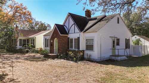 1136 12th Street N, ST PETERSBURG, FL, 33705 | Card Image