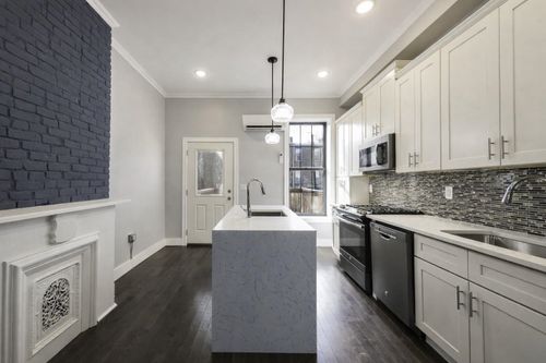 23 Belmont Ave, Jersey City, NJ, 07304-3011 | Card Image