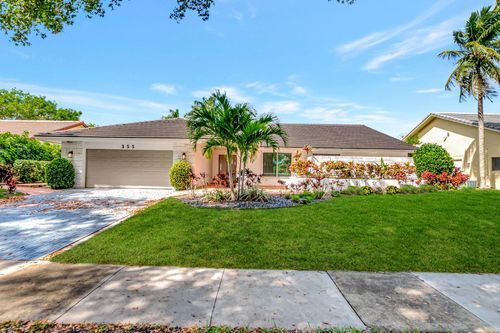 355 Deer Creek Woodlake Ln, Deerfield Beach, FL, 33442-3731 | Card Image